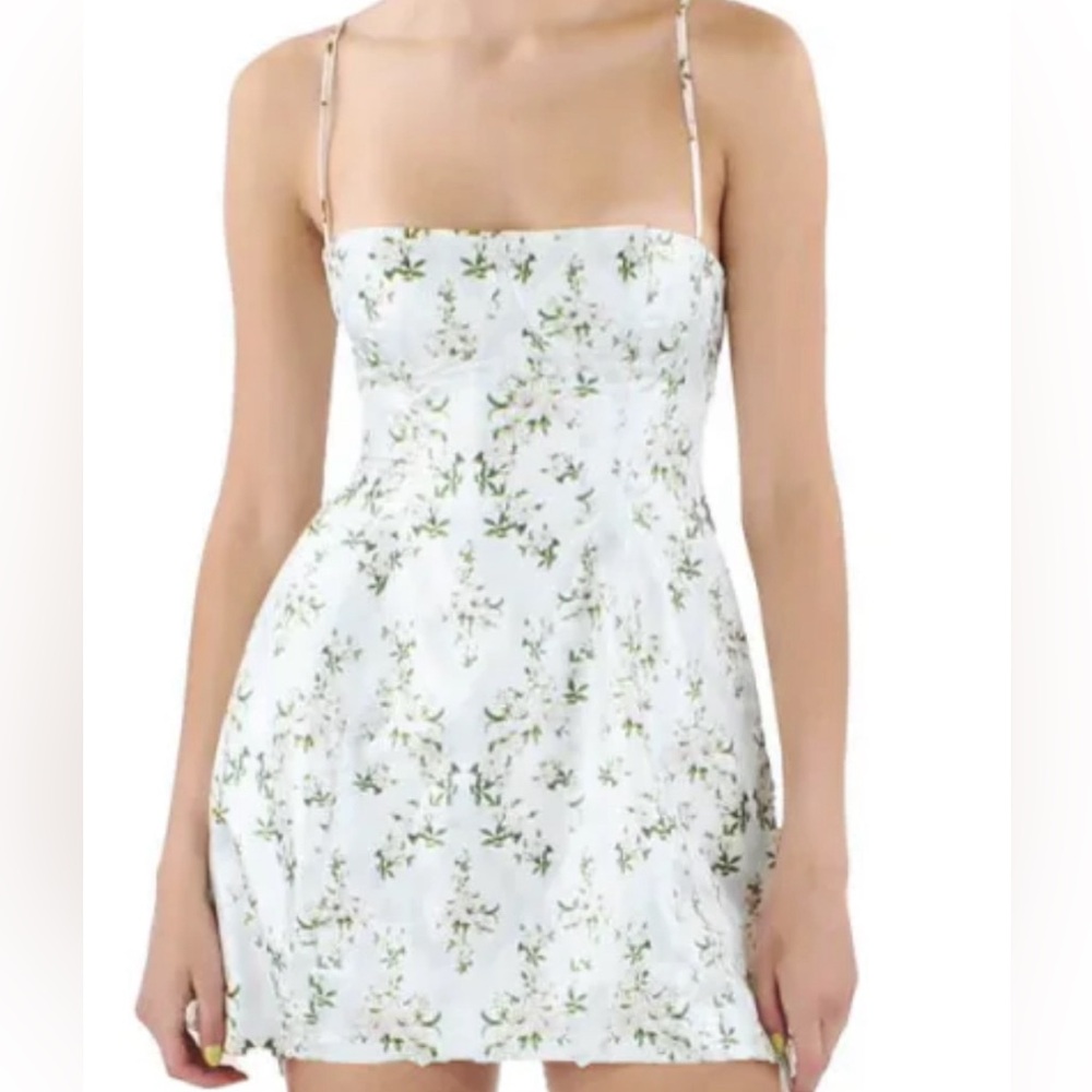 Danielle Bernstein mini dress, a-line and flattering